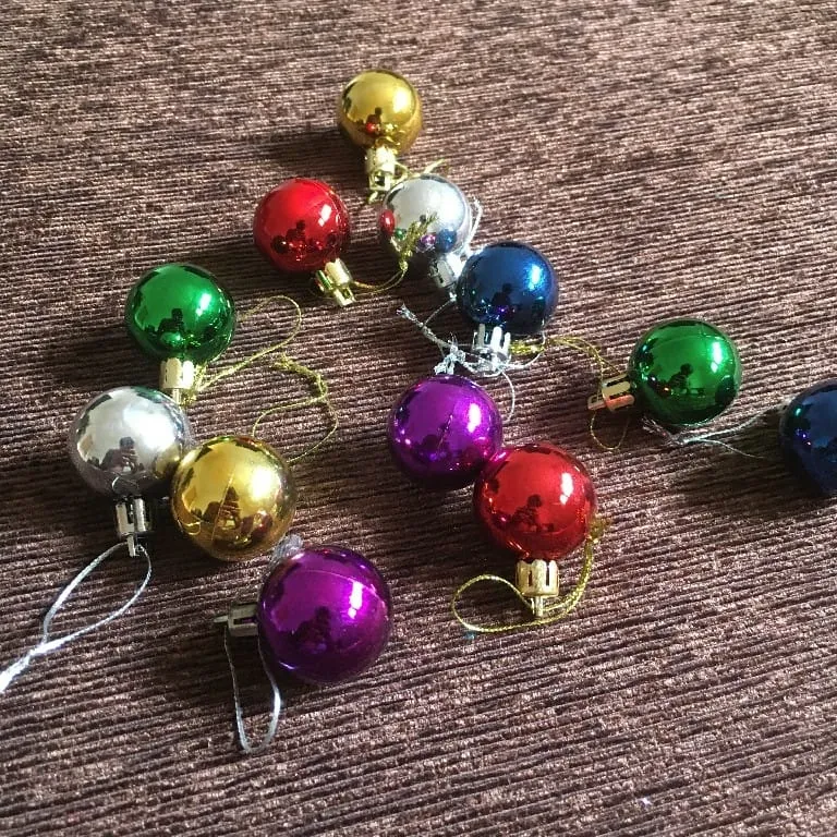 Mini Christmas Ball 12 pcs pack - image 5