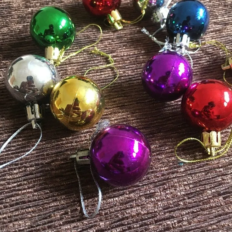 Mini Christmas Ball 12 pcs pack - image 6