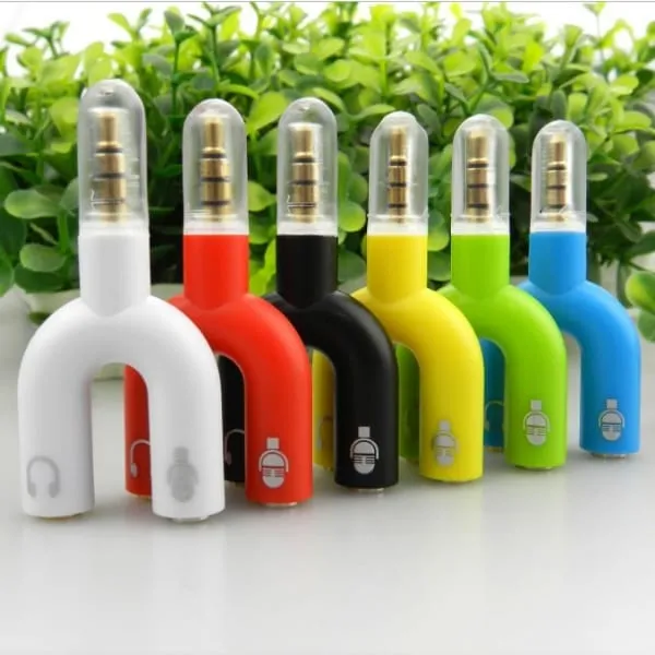 3.5mm Stereo Splitter Audio to Mic & Headset Jack Plug - image 4