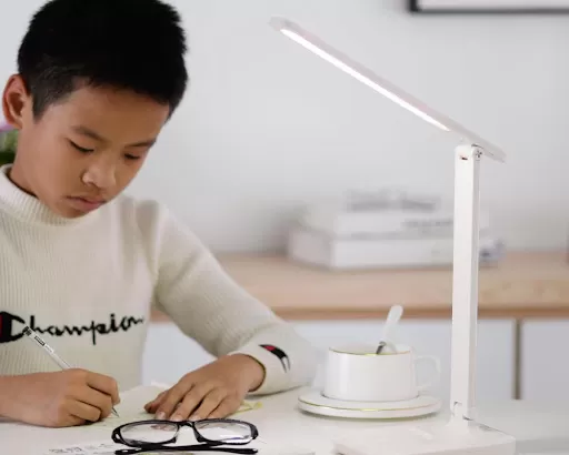 HEISENS Desk Lamp,LED USB Charging Port - image 7