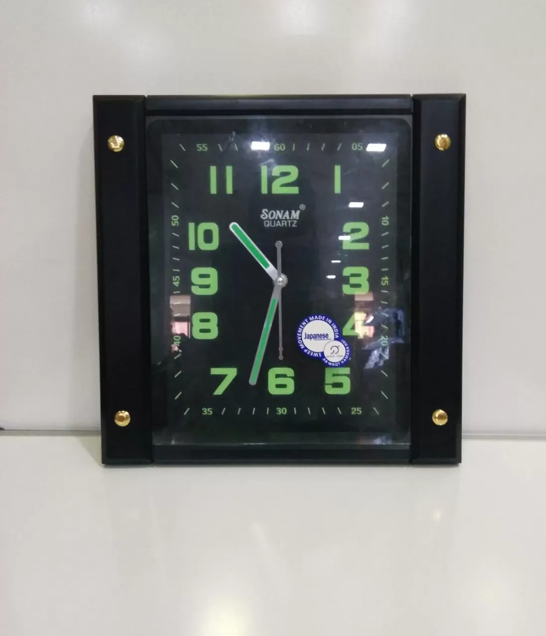 Sonam Quartz Analog Wall Clock 7047