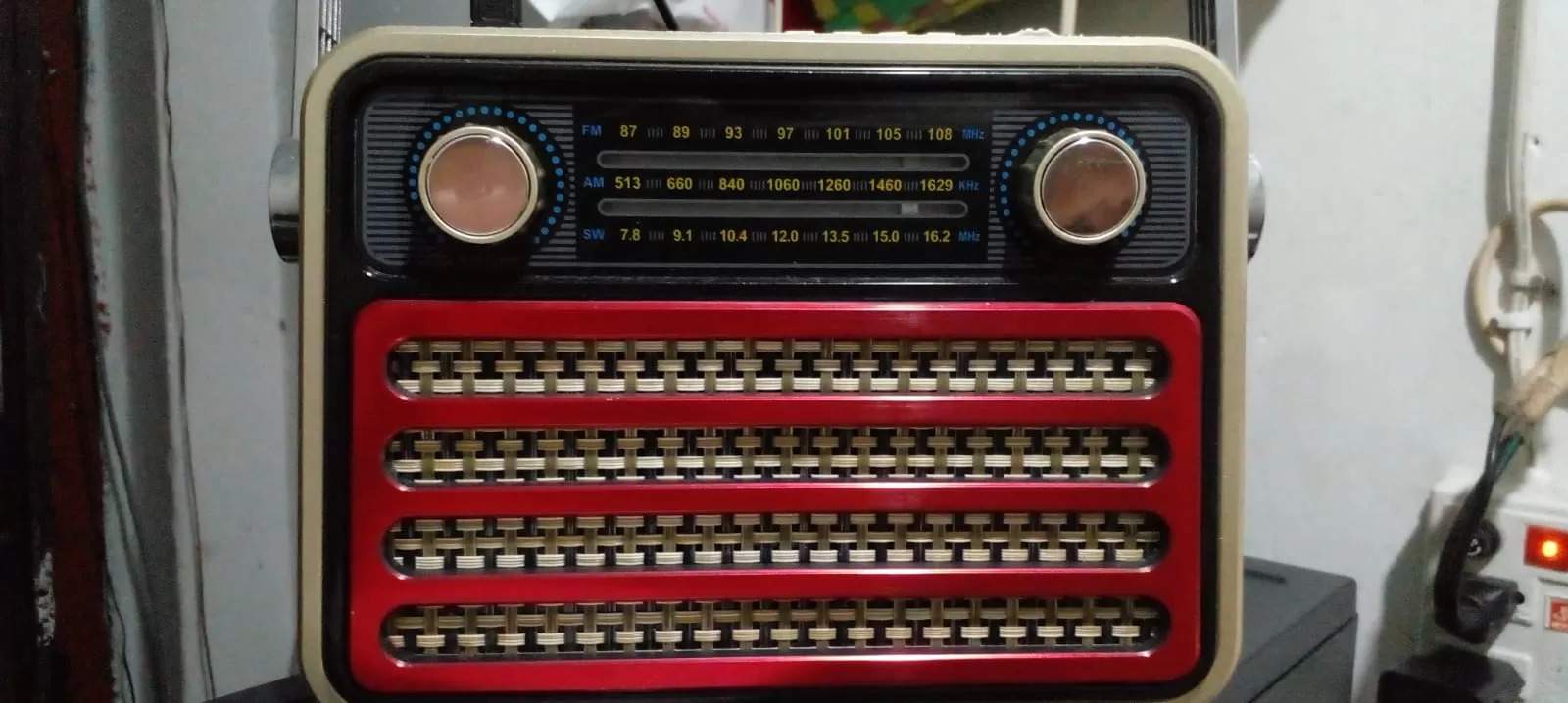 FM Radio MITSHU MRT-821BT - image 1