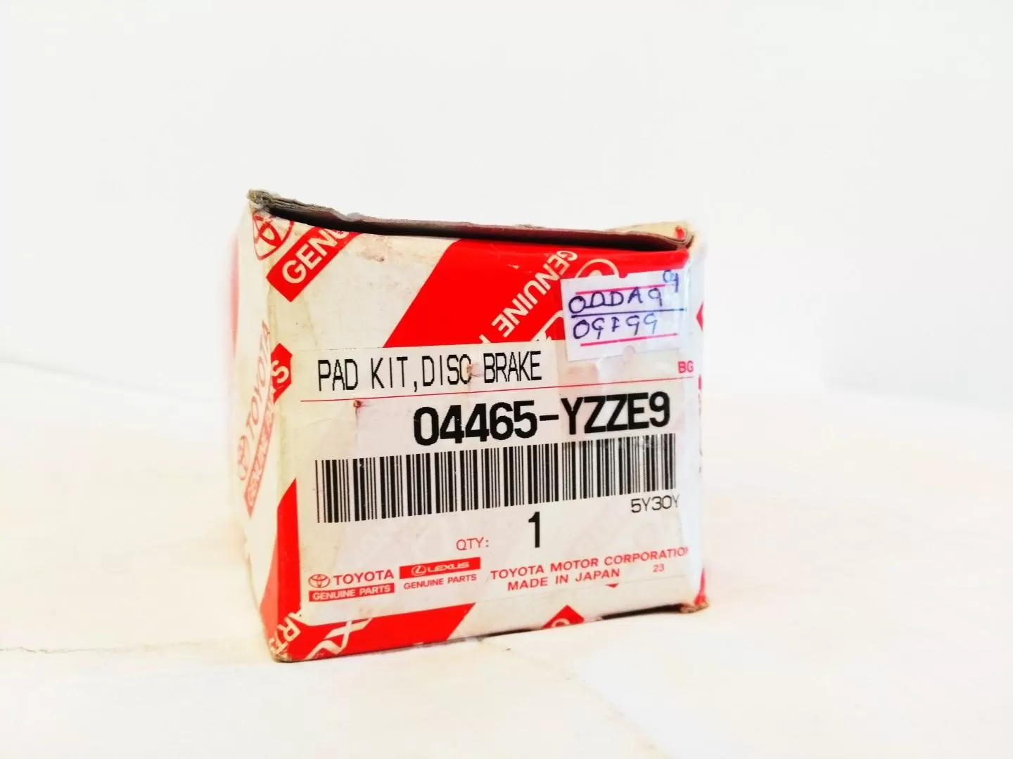 TOYOTA KDH Genuine Brake Pad D2251 04465-YZZE9 KDH 200 1KD 2KD - image 2