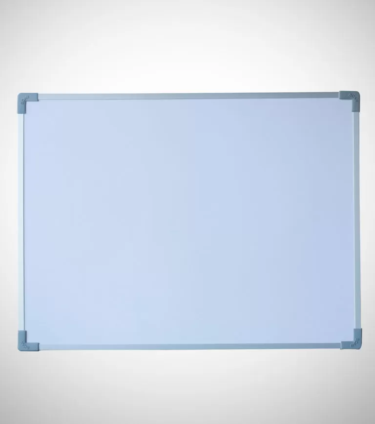 White Board 6’x4’
