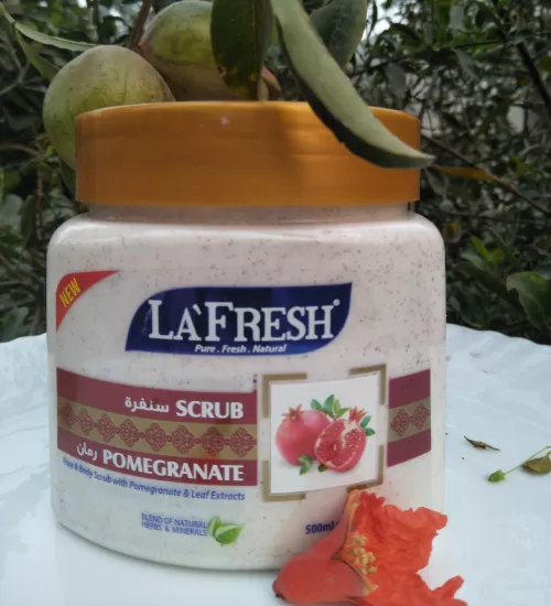 La Fresh Pomegranate 2 in 1 Face & body Scrub, 500 ml - image 2