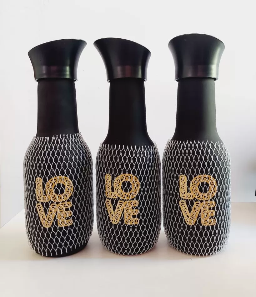 Herevin Glass Round Decorated Water Bottle 1000ml - image 2