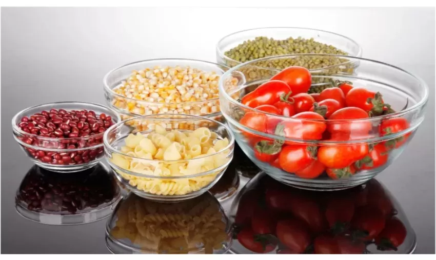 Red Cherry Glass Bowl Set 5Pcs Microwave Safe With Lid - image 4