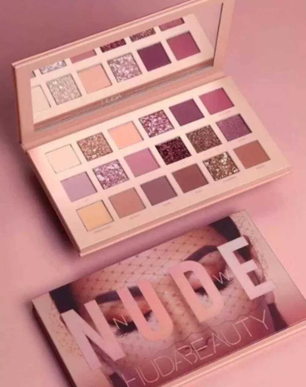 Huda Beauty Nude Eyeshadow Palette Highlighter