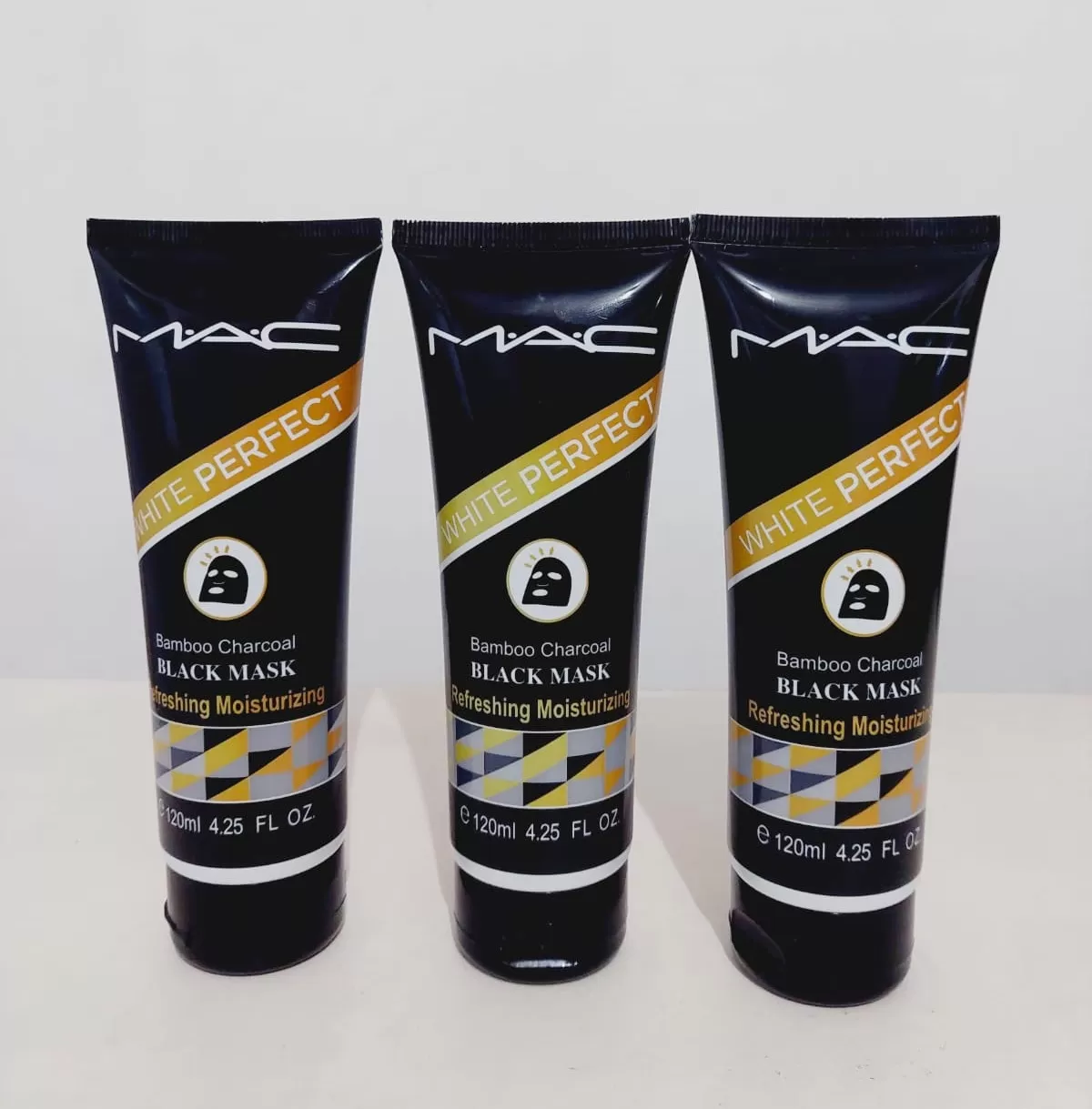 MAC White Perfect Black Peel off Mask 120ml - image 6