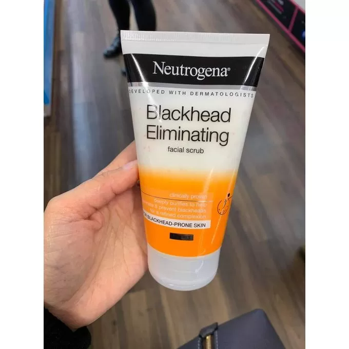 Neutrogena Blackhead Eliminating Facial Scrub 150ml - image 6