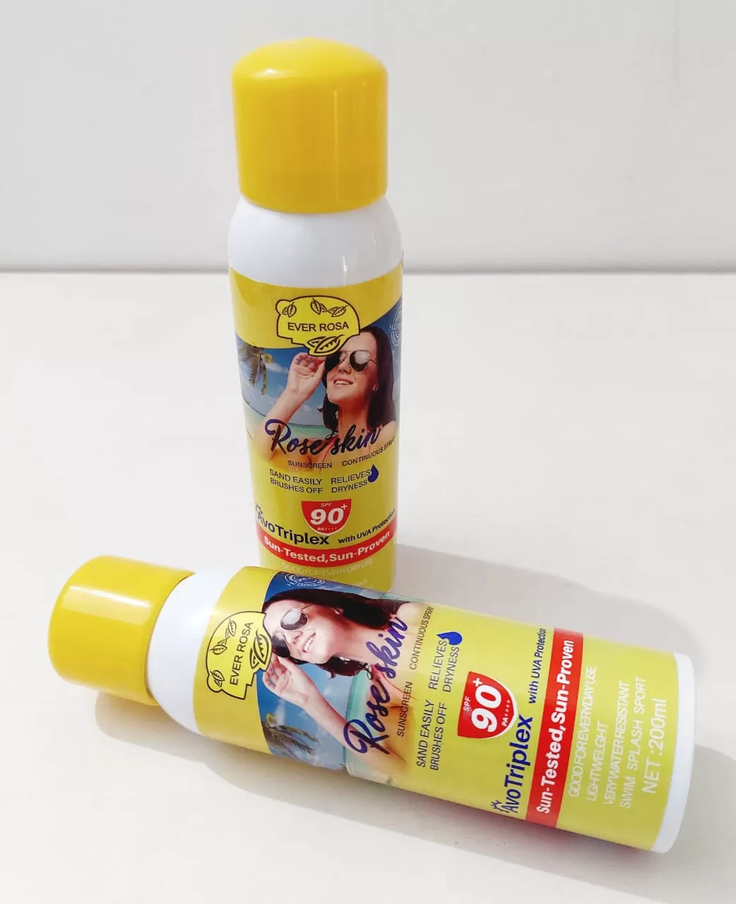 Huda Beauty Sunscreen Spray 200ml Sunblock - image 2