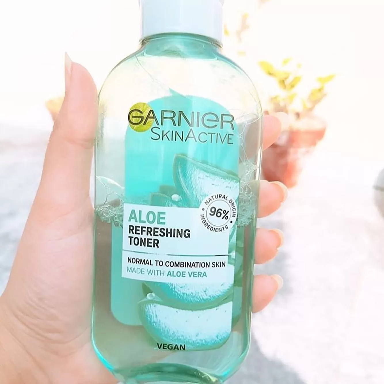Garnier Natural Aloe Extract Cleansing Toner 200ml - image 5