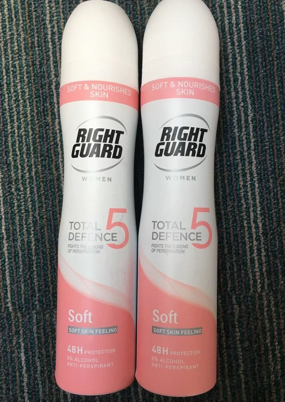 Right Guard Women Total Defence 5 Soft Deodorant 250ml - image 1