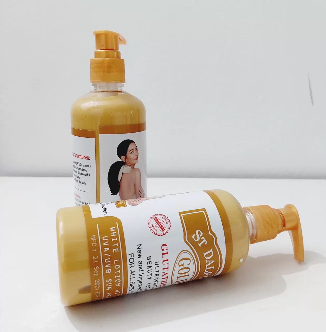 St Dalfour Gold Vitamin C Body Lotion 300ml