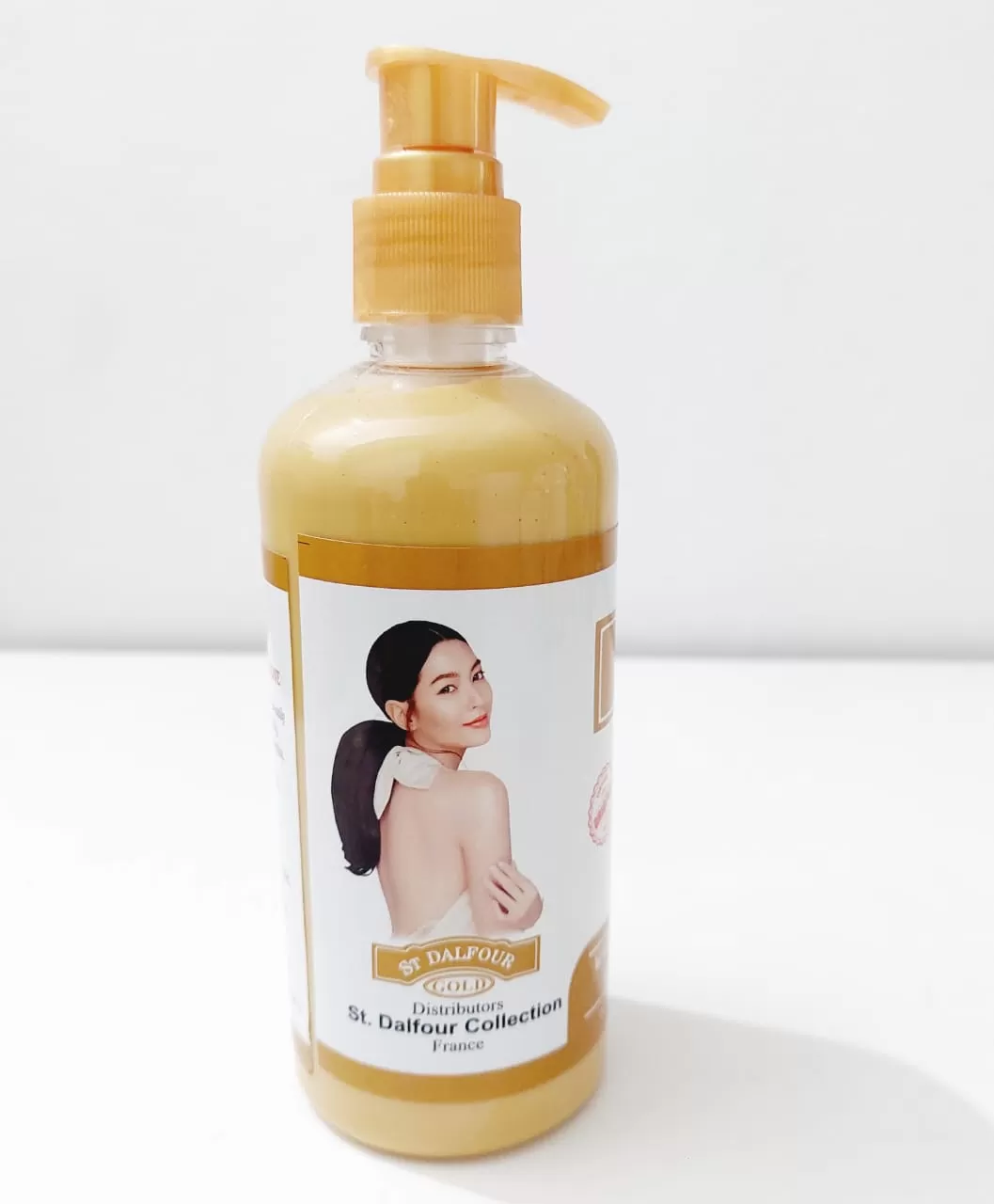St Dalfour Gold Vitamin C Body Lotion 300ml - image 2