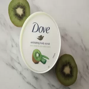 Dove Exfoliating Body Polish Kiwi & Aloe Body Scrub 298g
