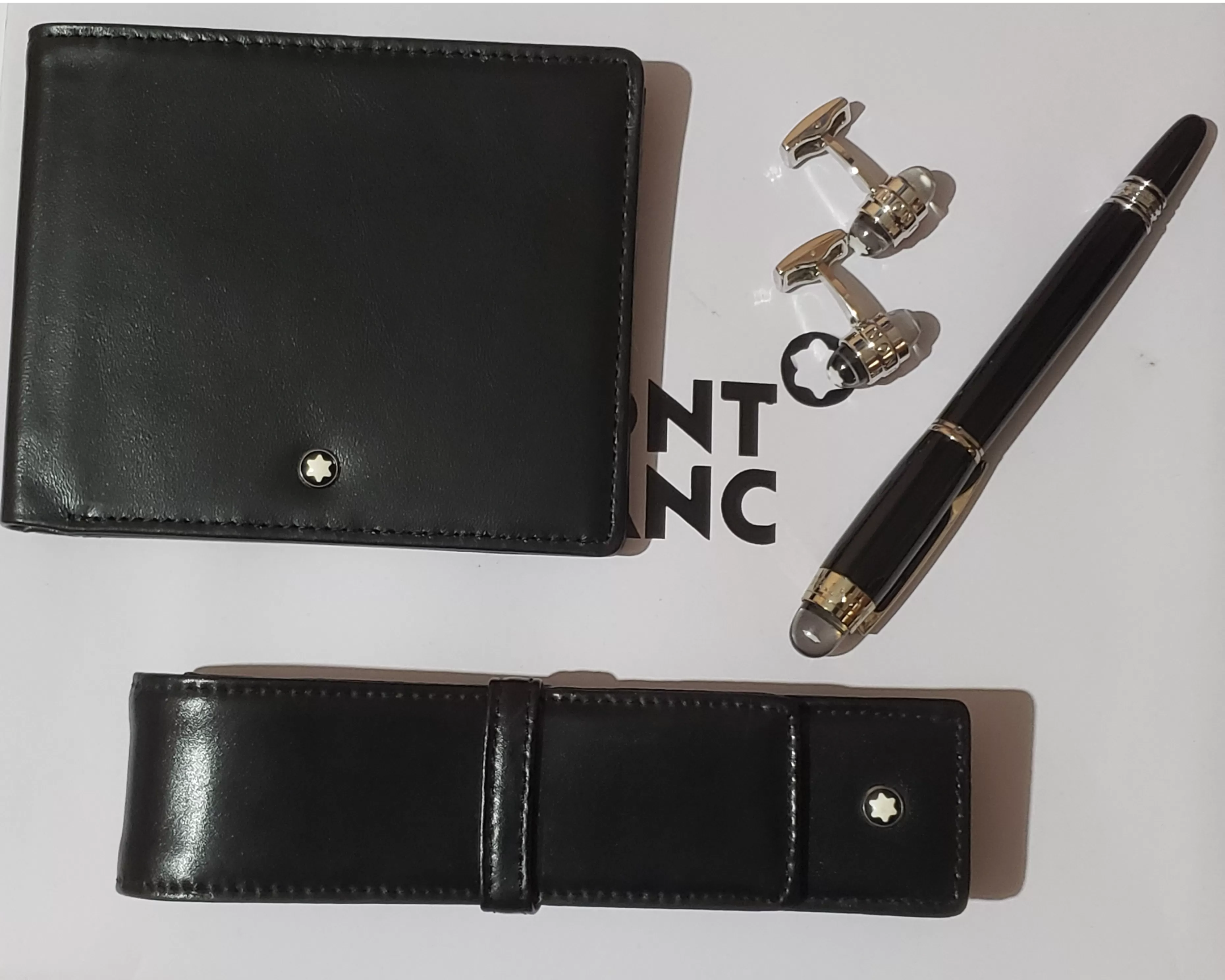 Mont Blanc Gift Set - image 6