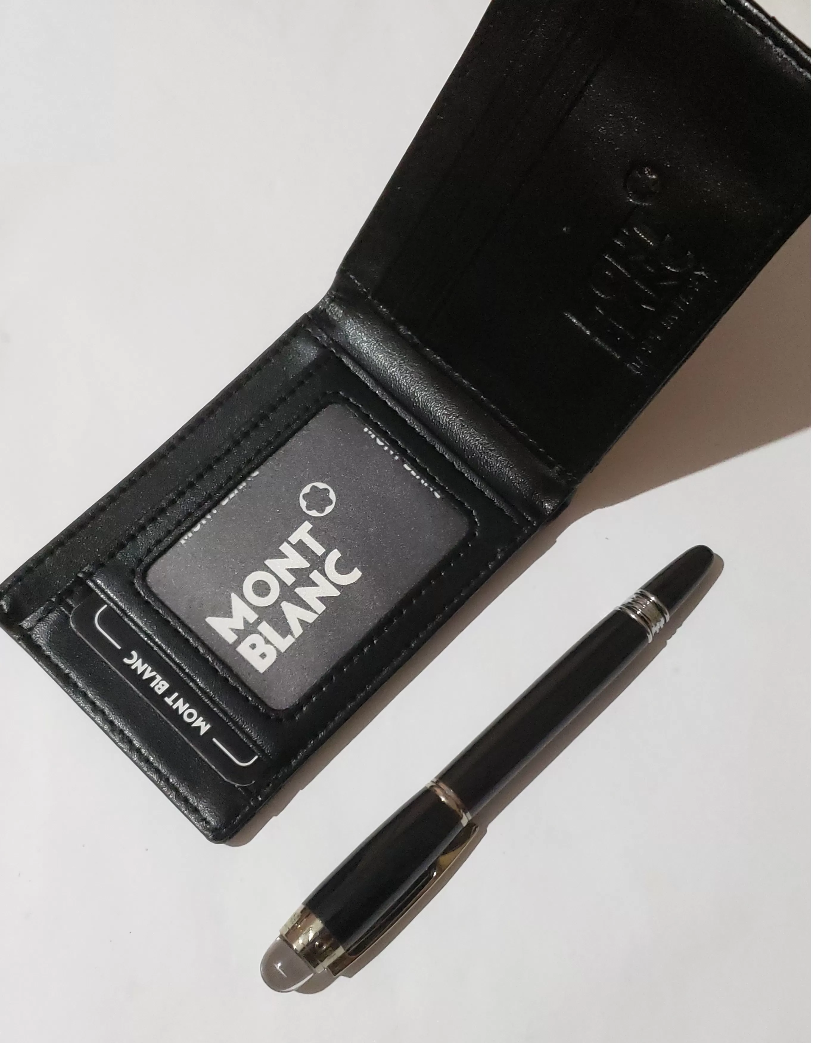Mont Blanc Card Holder and Pen - image 3