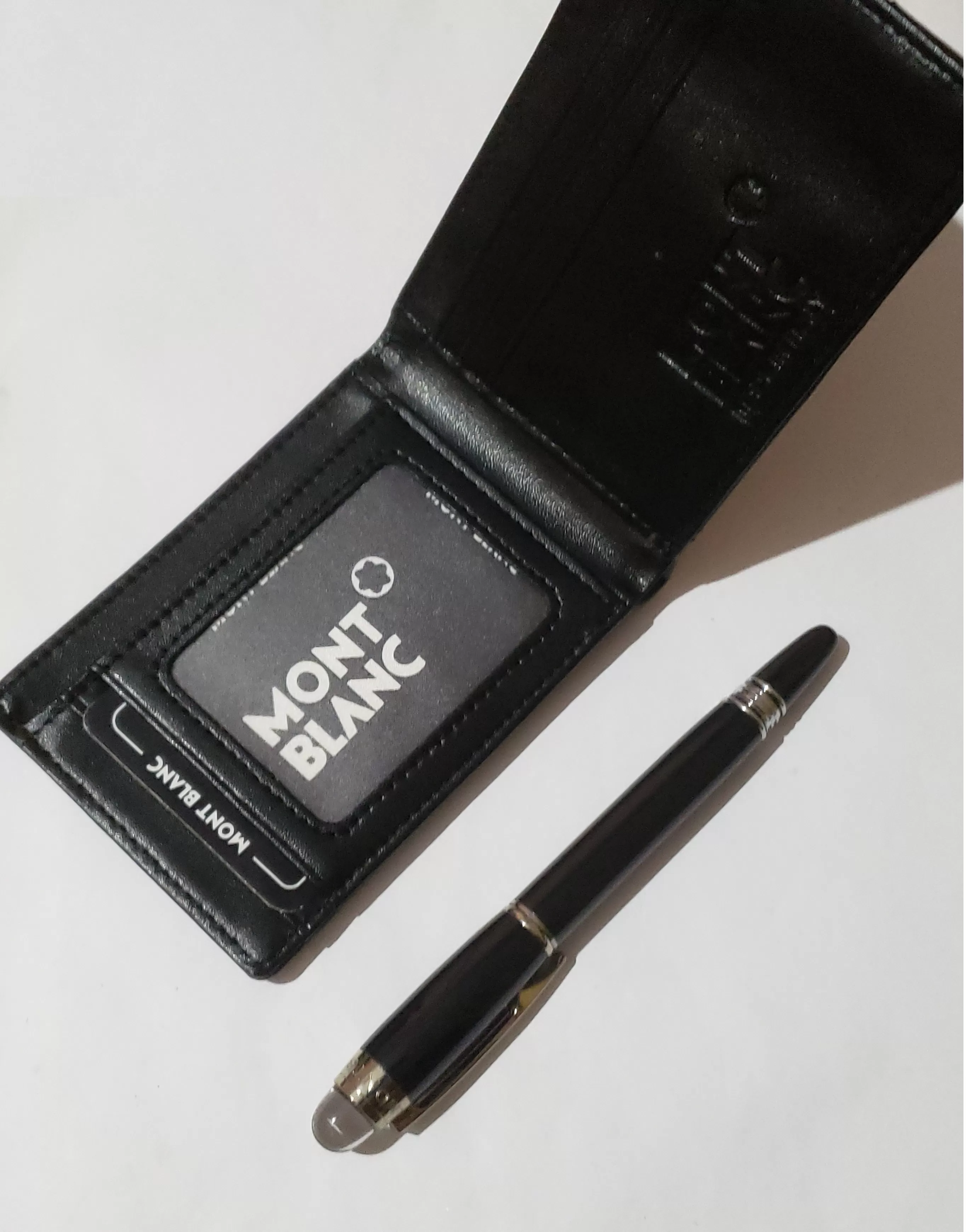 Mont Blanc Card Holder and Pen - image 4