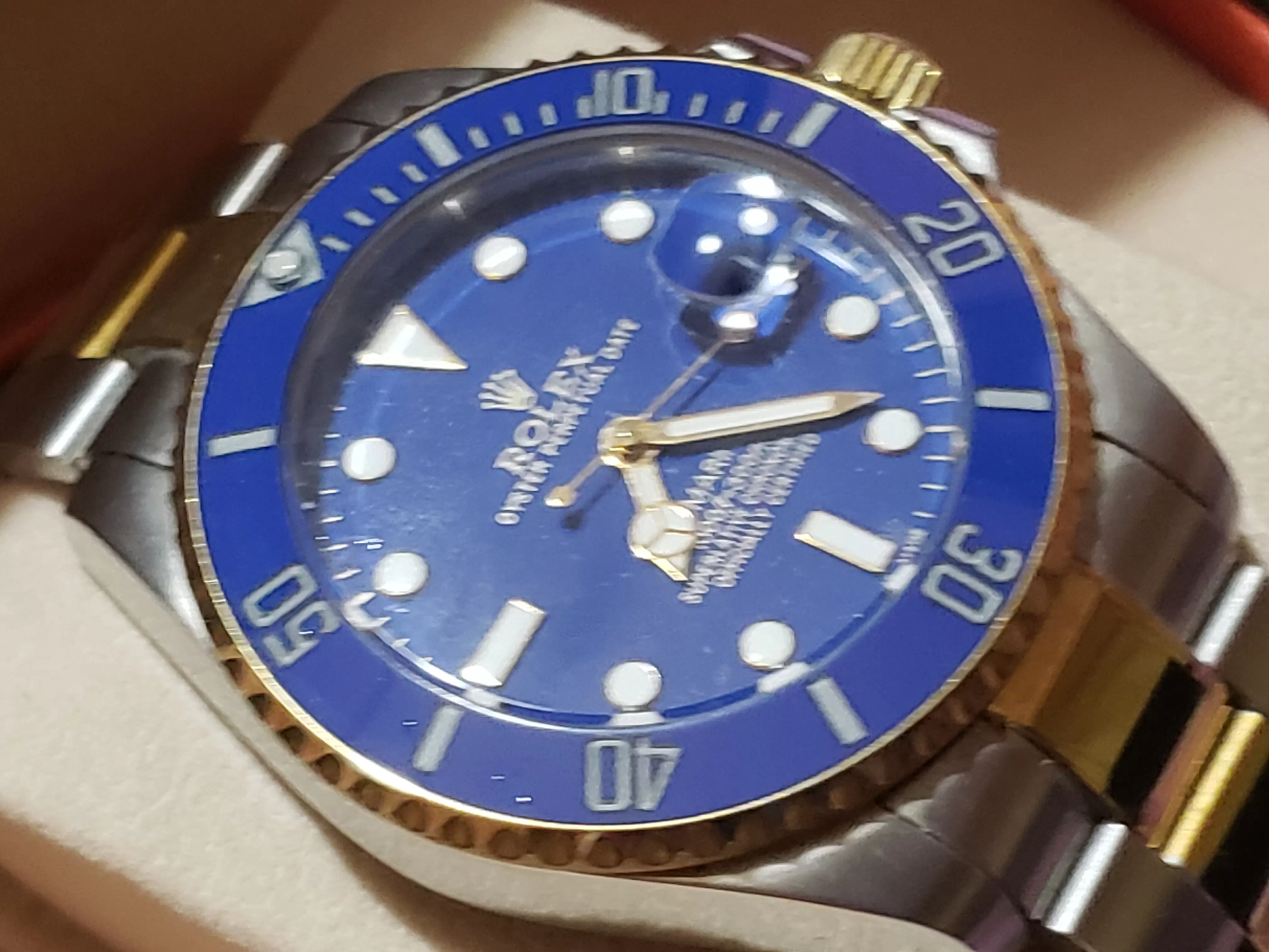 Rolex Submariner Watch - image 11