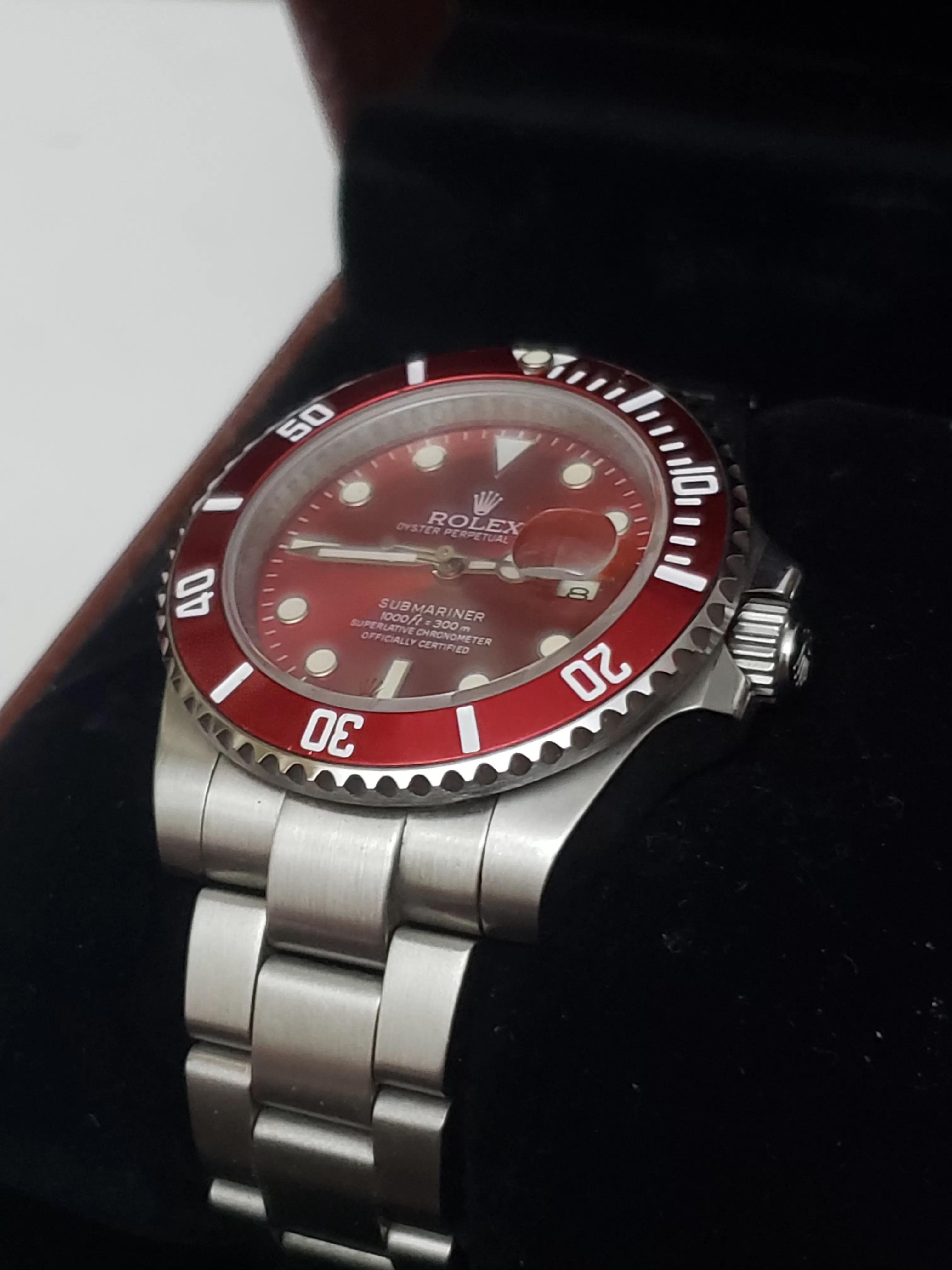 Rolex Submariner Watch - image 10