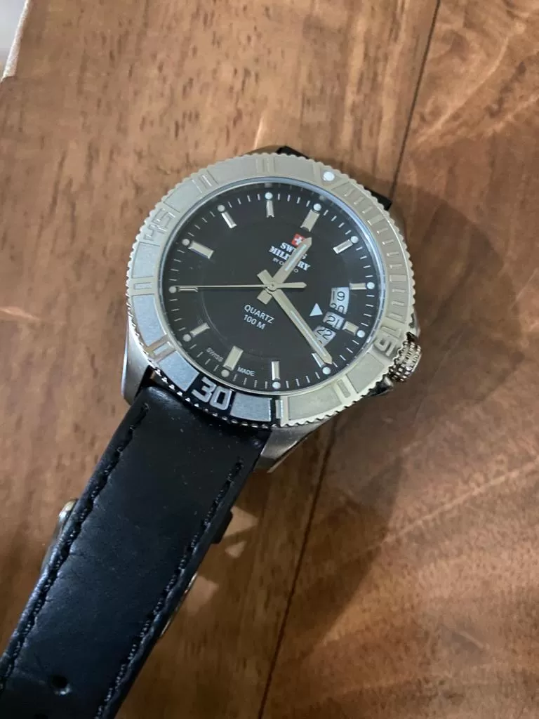 Swiss Military Watch - image 9