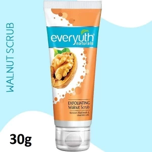 Everyuth Naturals Exfoliating Walnut Scrub 30g