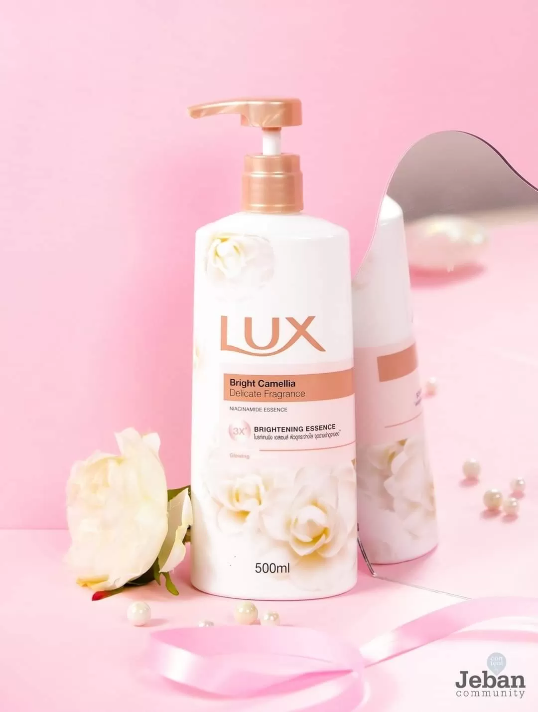 LUX Bright Camelia Delicate Fragrance Body Wash 500ml - image 2