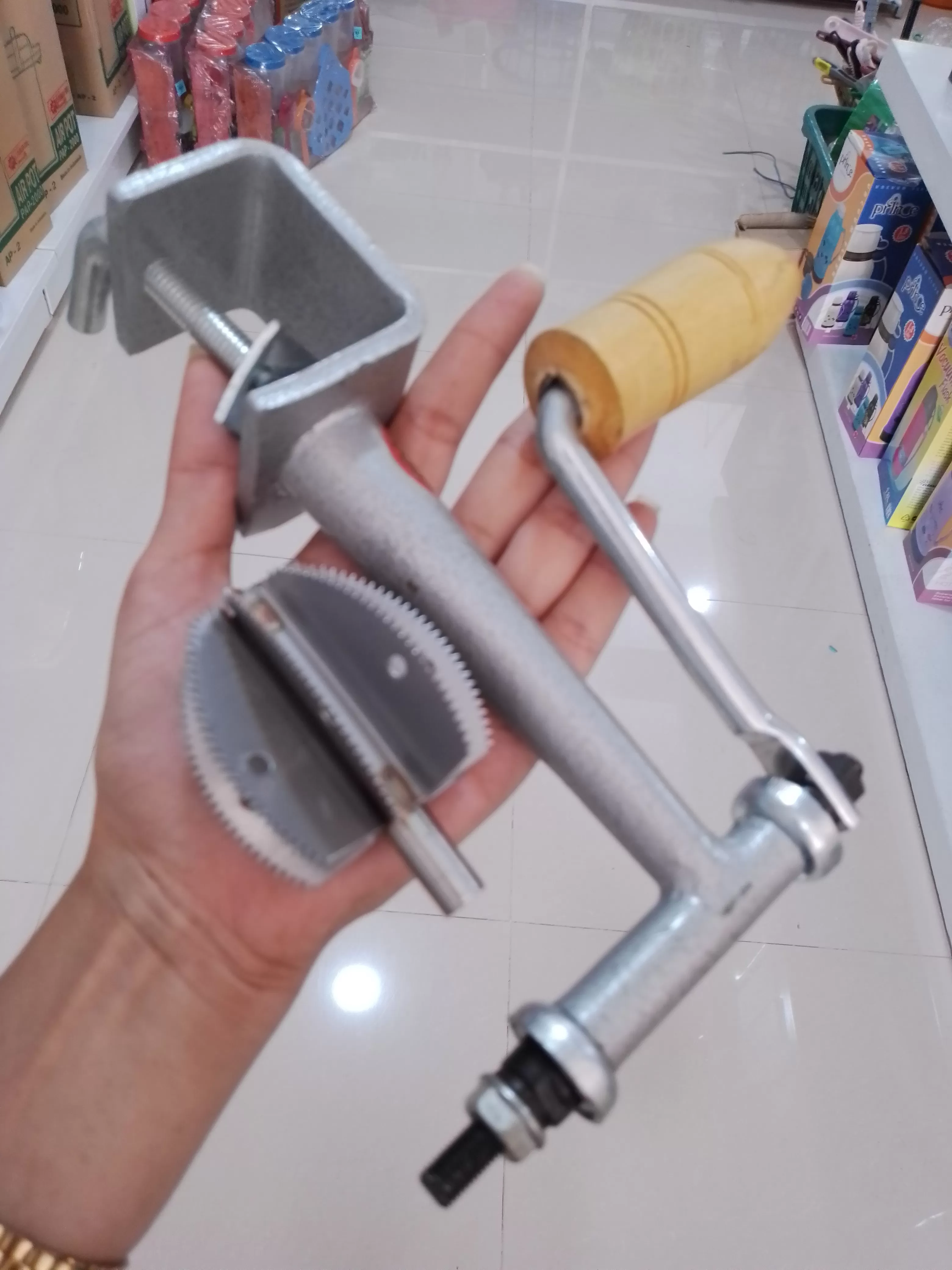 Odiris Coconut Scraper Grater A8 L - image 2