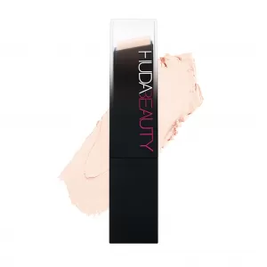 HUDA BEAUTY - FOUNDATION STICK - MILKSHAKE 100B