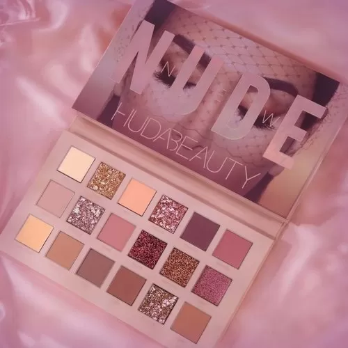 Huda Beauty NEW Nude Eyeshadow Palette - 18 Shades