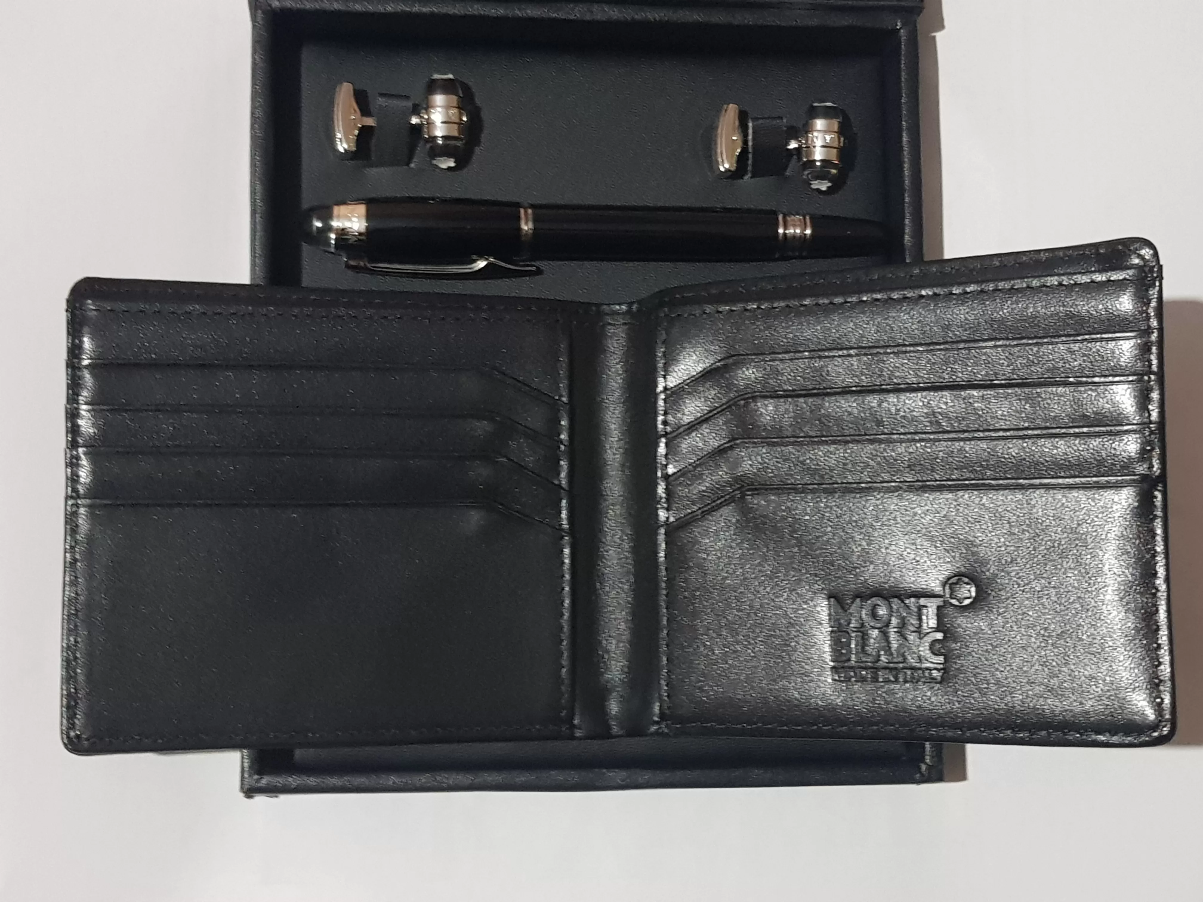 Mont Blanc Gift Set - image 8