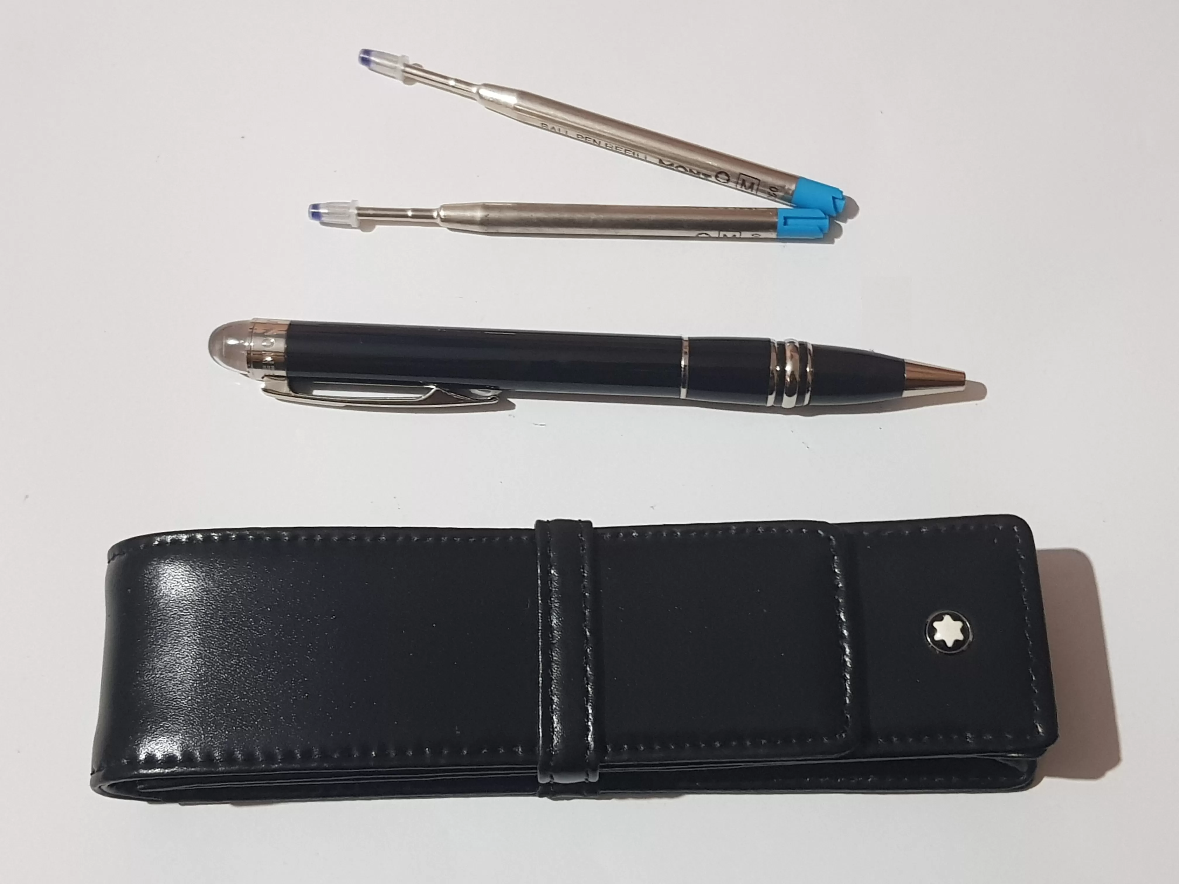 Mont Blanc Roller Ball Pen with Case - image 13