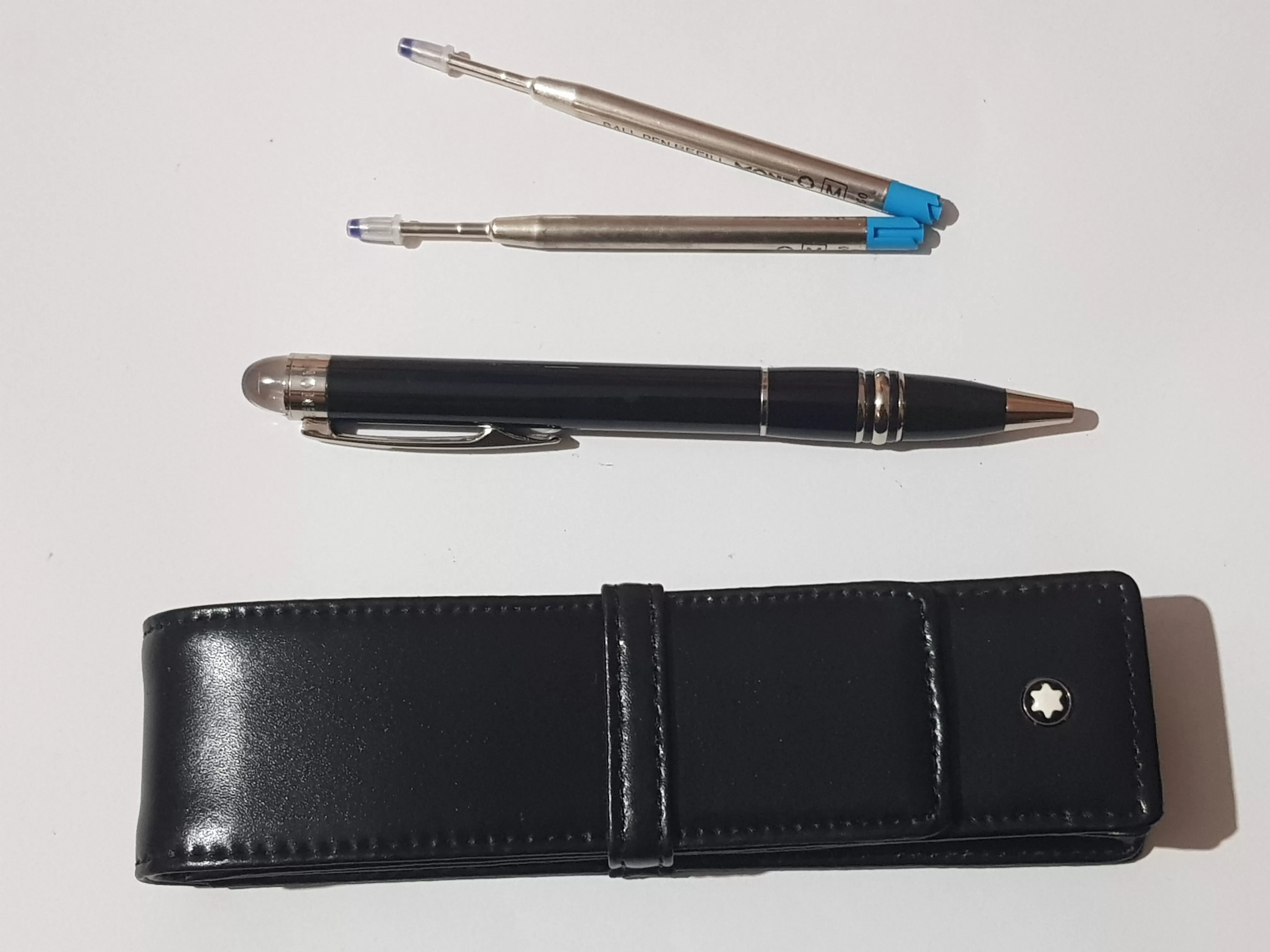 Mont Blanc Roller Ball Pen with Case - image 15