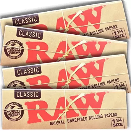 Raw Classic King Size Slim Rolling Paper With Tips - image 3