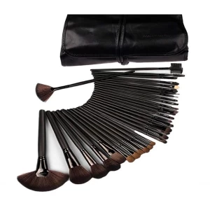 MAC - 32 PIECES MAKEUP BRUSH SET WITH LEATHER POUCH