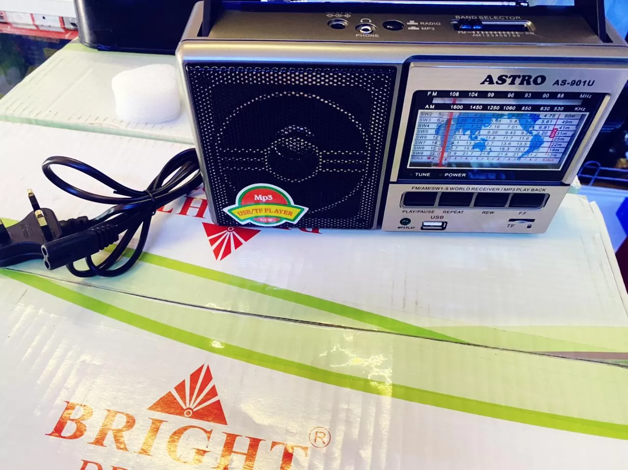 [Best For Gift Your Parents] AM FM Portable Radio Battery Op - image 2