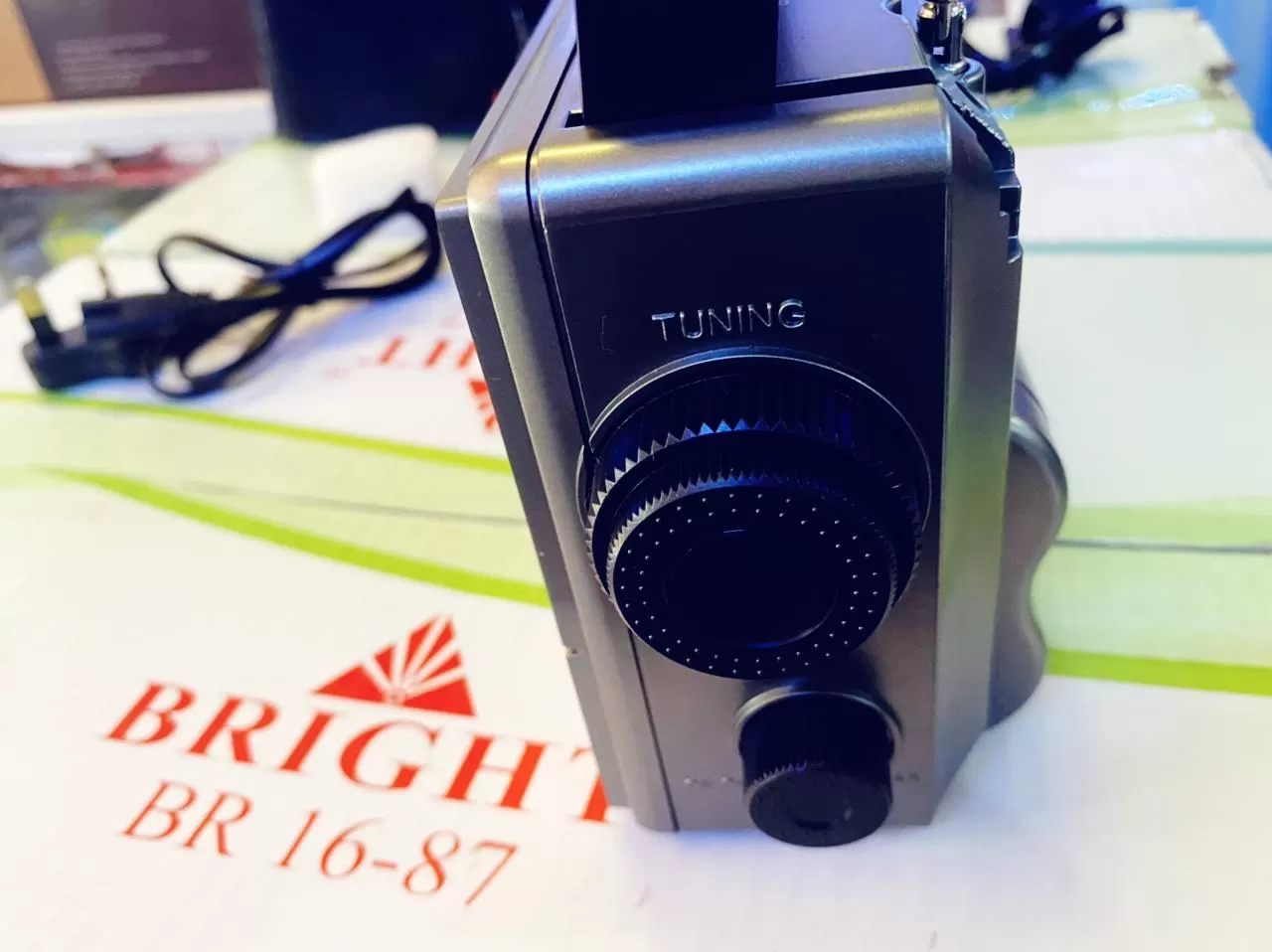 [Best For Gift Your Parents] AM FM Portable Radio Battery Op - image 3