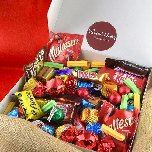 25+Pcs Mix Chocolate & Candy Toffees Colourful High Quality