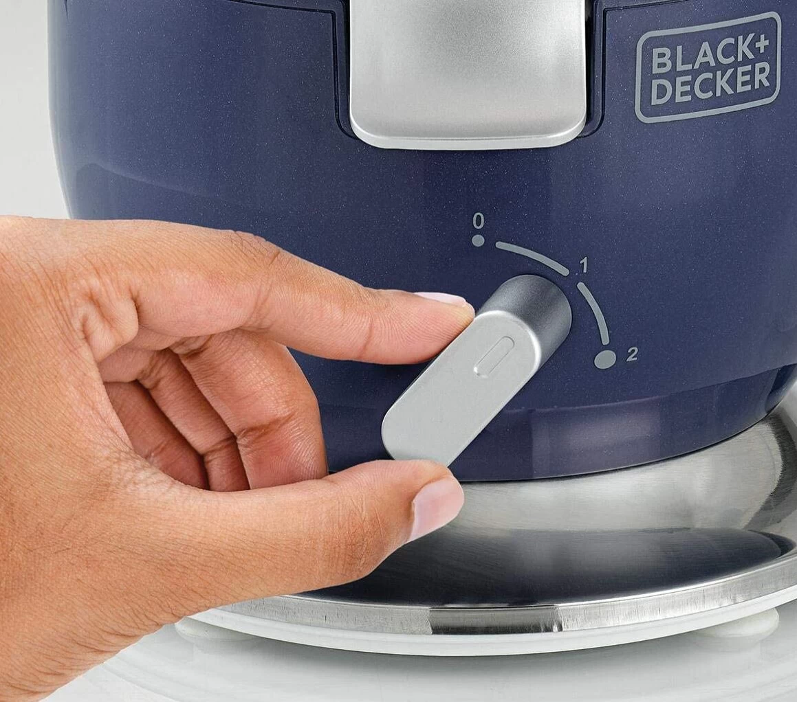 BLACK+DECKER 1000W Compact Juicer Extractor - image 3
