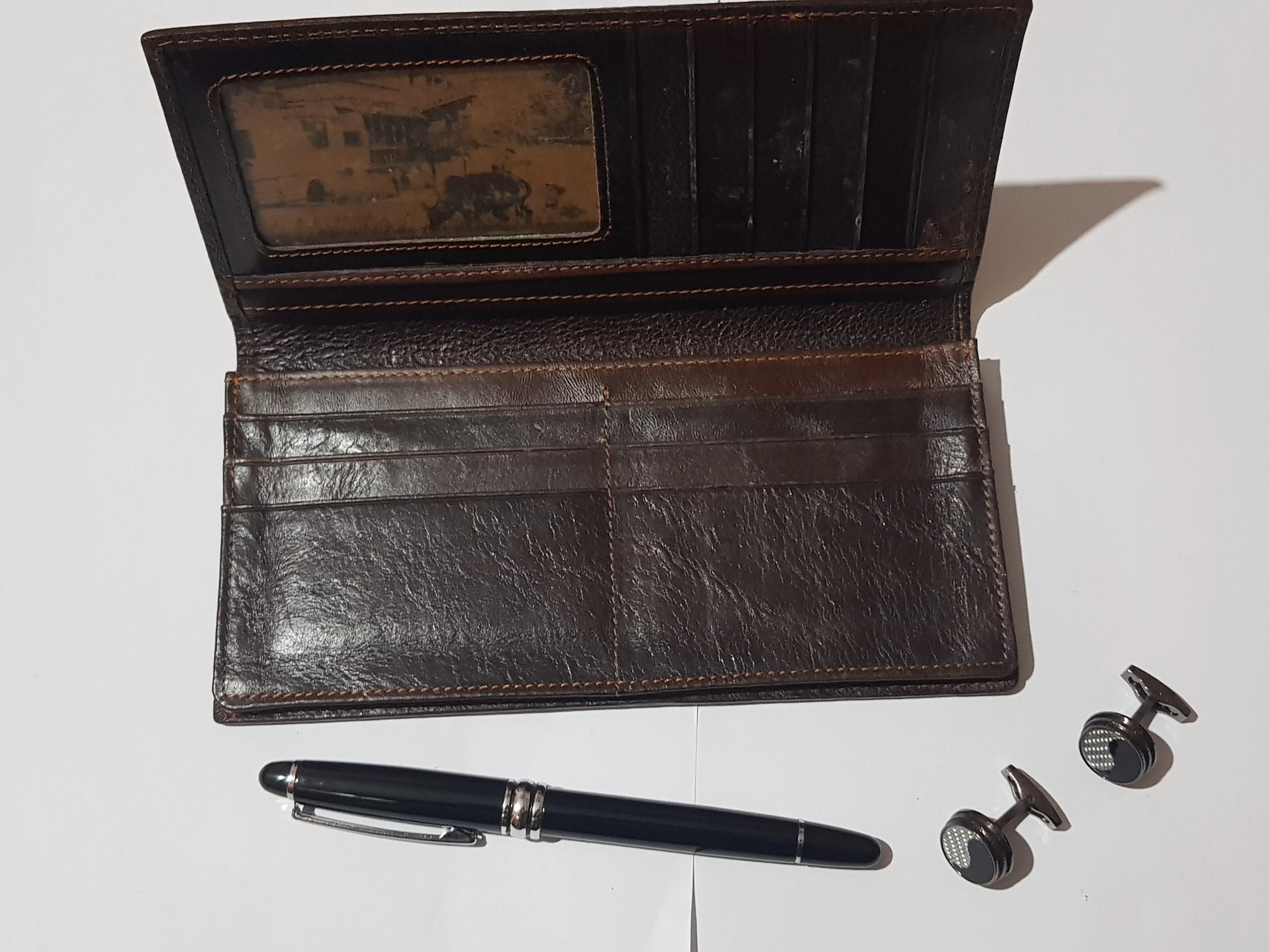 Executive Gift Collection - image 9