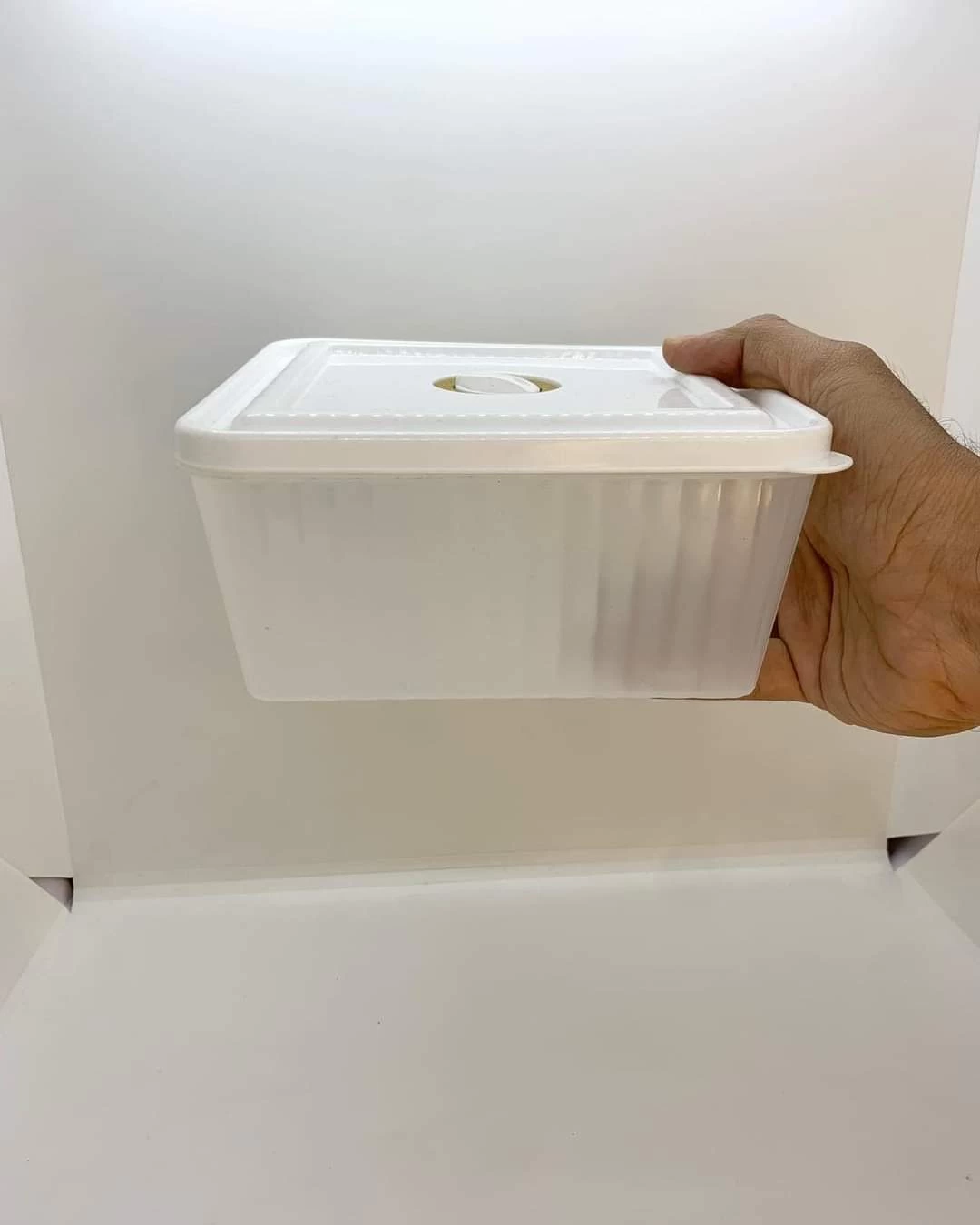 4pcs Food Storage Boxes - image 4