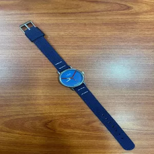 Women Wrist Nylon Strap Watch Blue
