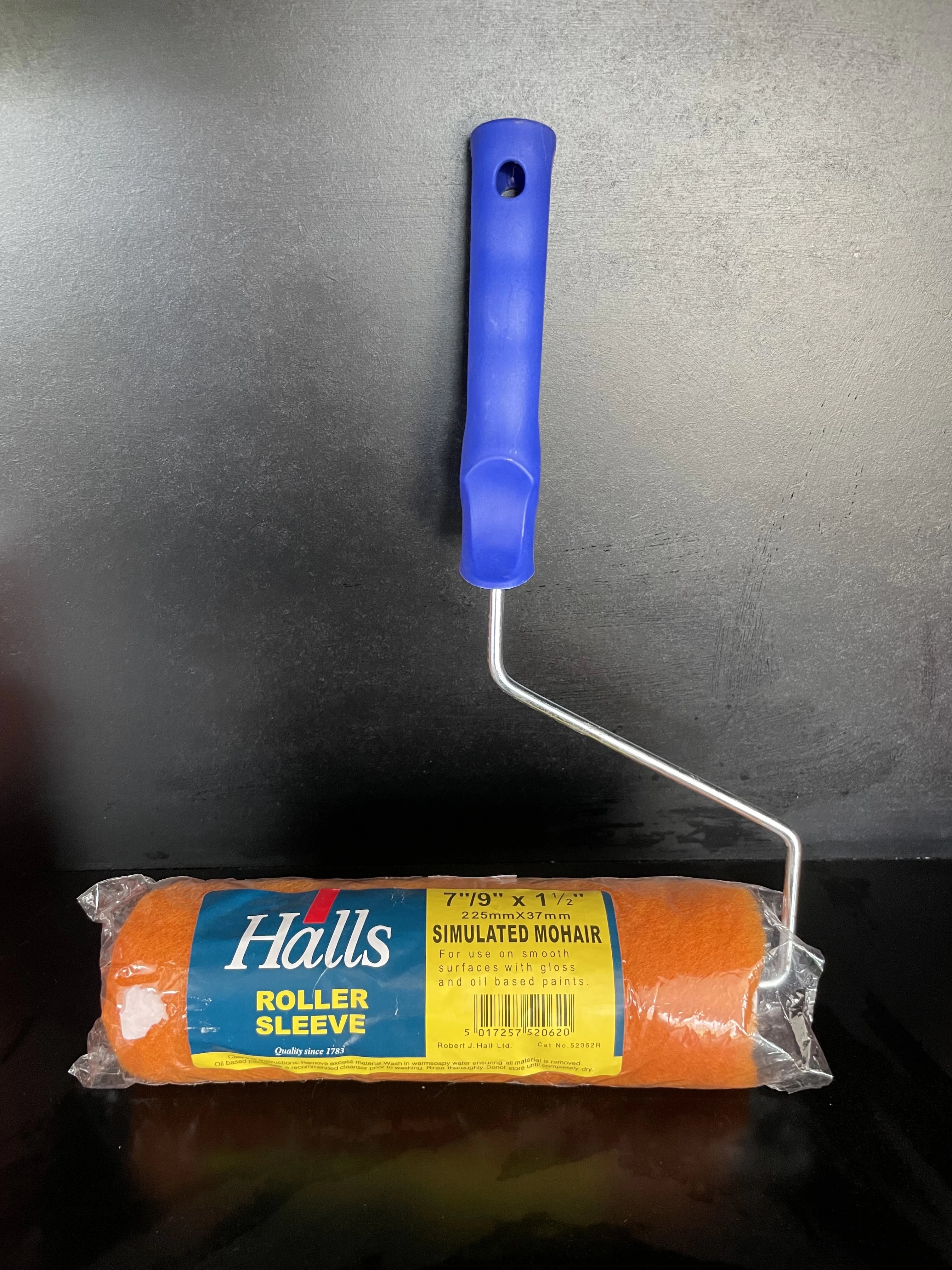 Halls Paint Roller Brush 9"