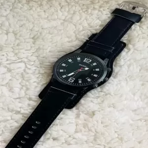 SKMEI Gents Boys Men Leather Stripe Rich Elegant Look Watch