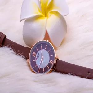 CURREN 2022 Ladies Fashionable Leather Watch