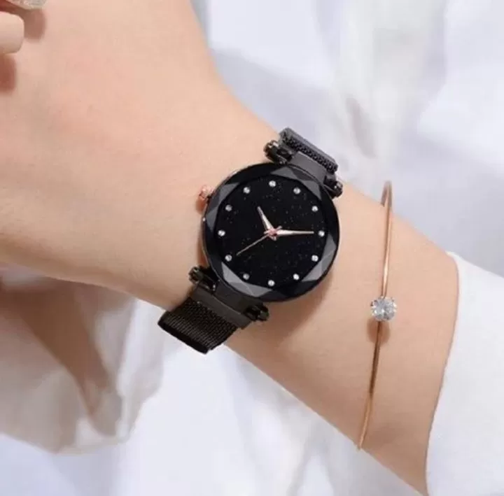Curren Magnet Ladies Girls Fashion Watch - image 2