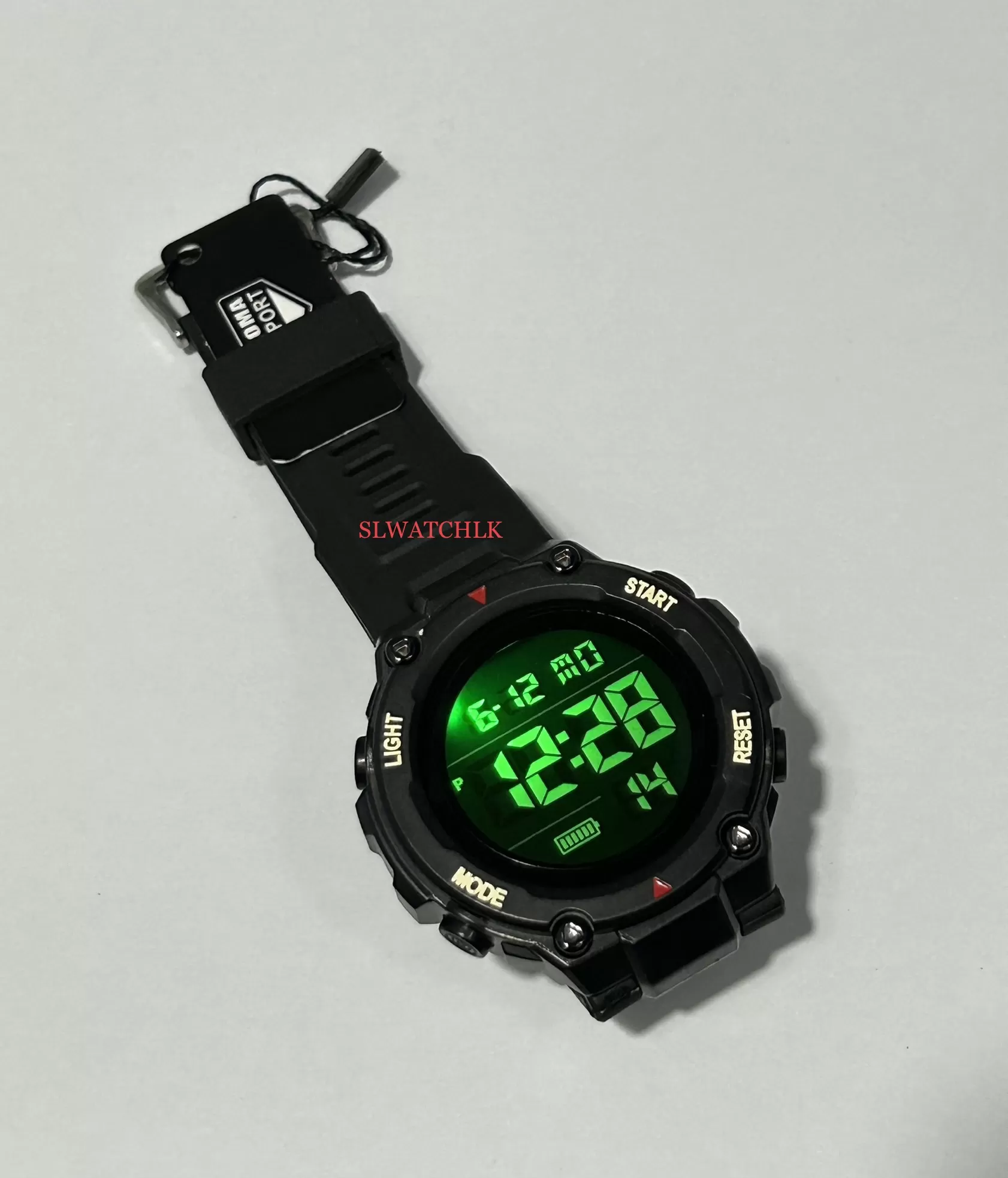 Generic Fashion Sports Mens Watch