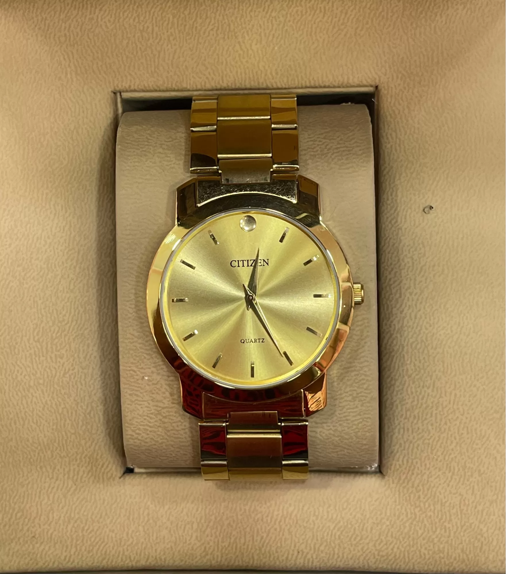 Generic Fashion Luxury Men Quartz Wrist Watch