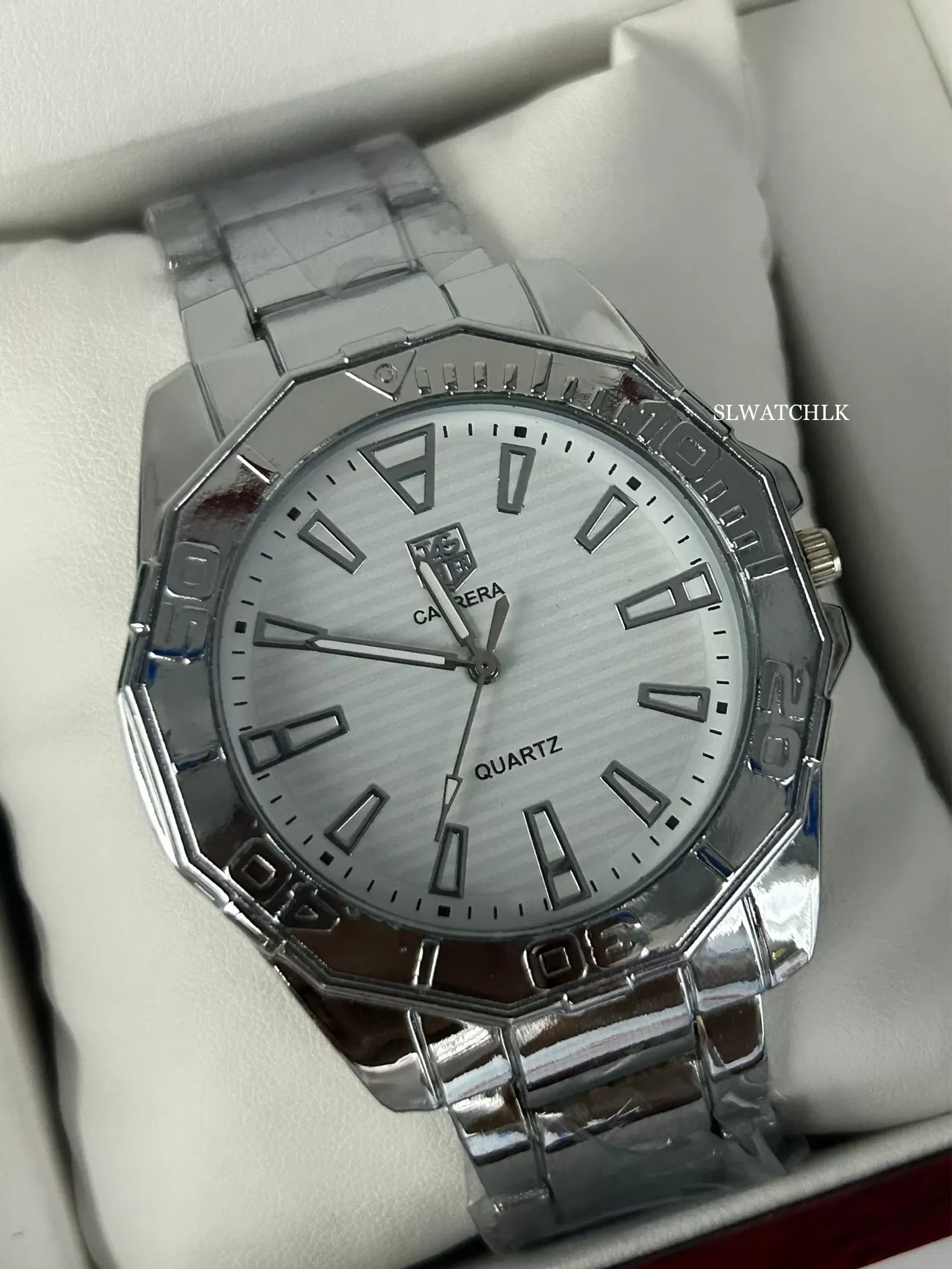 Tag Casual Watch Silver Mens